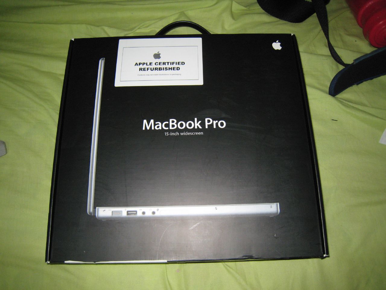 Macbook Box