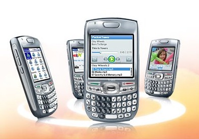 Treo 680 or Treo 750v ?